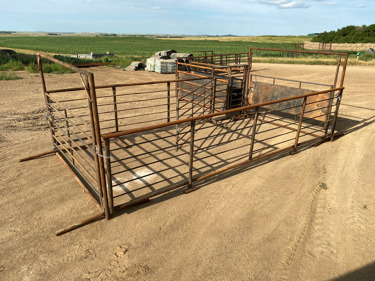 Panel • Tri‑Gate | Ulrich Manufacturing